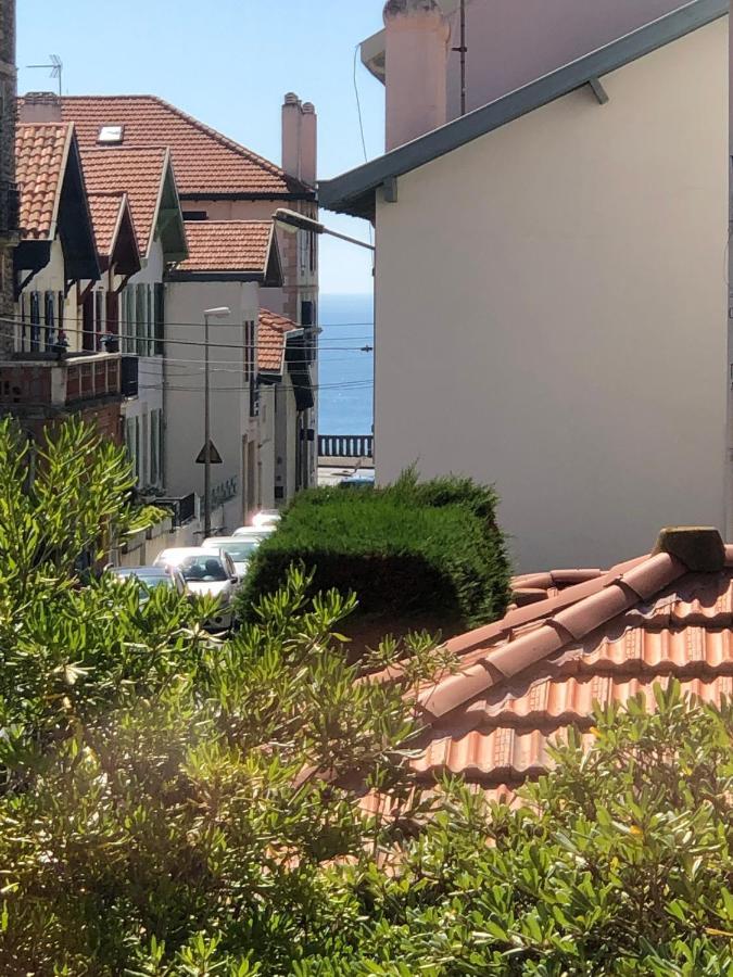 Bel appartement, offrant calme et luminosité, proche Côte des Basques Biarritz Exterior foto